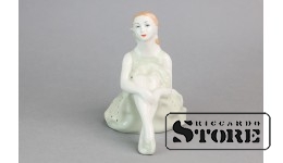 Статуэтка Балерина, фарфор, Рига, Рижский фарфоровый завод, автор Римма Панцеховская, 1 сорт, 11см