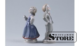 статуэтка, Народный танец, Рига , Рижская фарфоровая фабрика, 50-е годы , 13 см