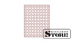 Tamsiai raudonas veliūrinis padėklas, modelis 2902E, su apvaliais 19,25 mm skersmens lizdais. Puikiai tinka mažoms kolekcinėms monetoms, žetonams ar medaliams laikyti ir eksponuoti.