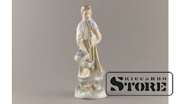 Статуэтка, Байбиня, Желтая коса, фарфор, Рига, Рижская фарфоровая фабрика, автор модели - Римма Панцеховская, 1954 г., 21.5 см