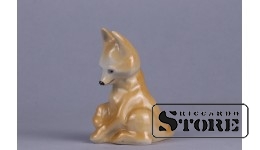Статуэтка, Лисичка, фарфор, Рига, Рижская фарфоровая фабрика, автор модели - Р. Каркуновой, 1953 г., 8.0 см