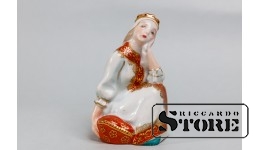 Статуэтка Царевна Несмеяна, фарфор, Рига, Рижский фарфоровый завод, автор Римма Панцеховская, 50е годы