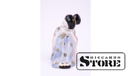 Figūriņa, Čio-Čio-San, porcelāns, Rīga, Rīgas porcelāna rūpnīca, modeļa autors - Rimma Pancehovska, 1950tie gadi, 9.7cm