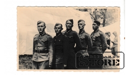 Старинная открытка "Солдаты в лагере" CSA55