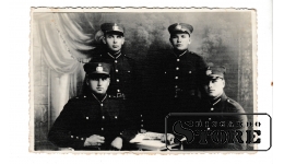 Старинная открытка "Солдаты" CSA46