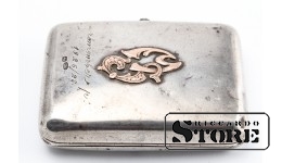 Sudrabs, sieviešu portsigāers. 84-tās proves sudrabs. 50 grami. Krievija, Maskava, Kuzmičova Antipa Ivanoviča fabrika, 1880