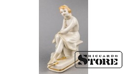 Статуэтка, На катке, фарфор, Рига , Рижская фарфоровая фабрика, автор модели - Оксана Жникруп, 60-е годы , 14.5 см