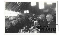 Старинная открытка "Солдаты в столовой" Латвия 1936 г.