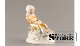 Статуэтка, С горки, фарфор, Рига, Рижская фарфоровая фабрика, автор модели - Зина Улсте, 60-е годы, 12 см
