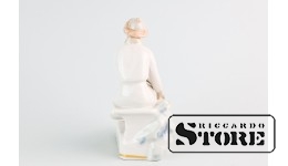 Статуэтка на катке, фарфор, Рига, Рижская фарфор-фаянсовая фабрика, автор Оксана Жникруп, 1947-1968 год, высота 14,5 см