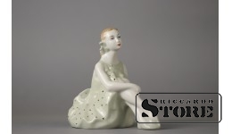 статуэтка, Балерина, фарфор, Рига , Рижская фарфоровая фабрика, автор модели - Римма Панцеховская, 50-е годы , 11.5 см