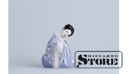 Статуэтка, Чио-Чио Сан, фарфор, Рига, Рижская фарфоровая фабрика, автор модели - Римма Панцеховская, 50-е годы , 9.7см