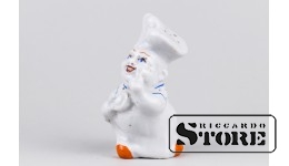 СТАТУЭТКА, Солонка - Повар , РИГА , ФАБРИКА М.С. КУЗНЕЦОВА, РИГА, 30-Е ГОДЫ , 9,5 СМ