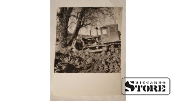 Фото В. Гайлиса 24×18 см. Бульдозер. "Поединок". Подпись автора.