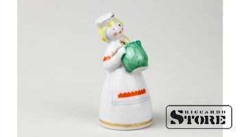 Статуэтка, Девочка с крынкой, фарфор, Рига , Рижская фарфоровая фабрика, 50-е годы ,7.5 СМ