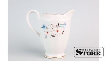 Молочник из сервиза "Рубенс", фарфор, Рига, Рижский фарфоровый завод, 50е годы