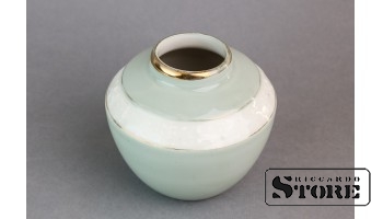 Миниатюрная вазочка, фарфор, Рига, Рижский фарфоровый завод, 50е годы