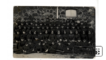 Старинная открытка рота латвийских солдат CSA861