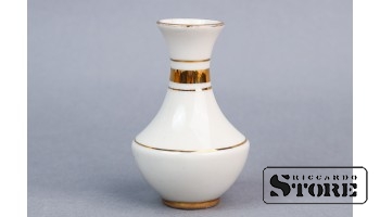 Миниатюрная вазочка, фарфор, Рига, Рижский фарфоровый завод, 50е годы, высший сорт