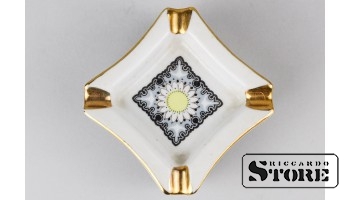 Пепельница, фарфор, Рига, Рижский фарфоровый завод, 80-е годы, первый сорт CSA275