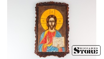 Икона Господа Вседержителя в деревянном киоте