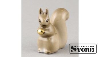 Статуэтка, Белочка, фарфор, Рига , Рижская фарфоровая фабрика, 80-е годы , 4,8 см.