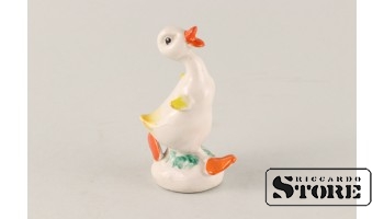 Статуэтка, Утенок , фарфор, Рига , Рижская фарфоровая фабрика, 80 - е годы , 8,5 см