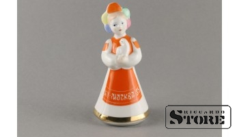 Статуэтка, Фестивальная Катюша, фарфор, Рига, Рижская фарфоровая фабрика, 80-е годы, 13 см