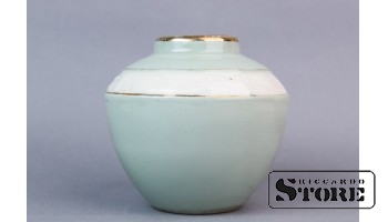 Вазочка, фарфор, Рига, Рижский фарфоровый завод, автор Беатрисе Карклиня, 1960е годы