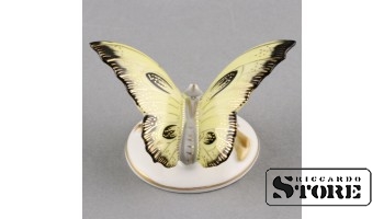 Cтатуэтка, Бабочка, фарфор,Рига, Рижская фарфоровая фабрика, 50-е годы , 6 см, 1-ЫЙ СОРТ
