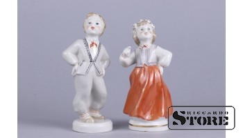Статуэтка, Народный танец, Рига , Рижская фарфоровая фабрика, 50-е годы , 13 см , ЗОЛОТОЕ КЛЕЙМО