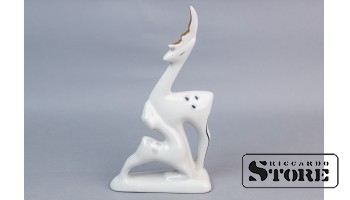 Статуэтка Серна, фарфор, Рига, Рижский фарфоровый завод, автор Левон Агаджанян, 1968 год