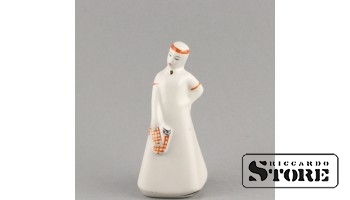 Statuette Girl with mittens. Riga porcelain factory, model - Rimma Pancekhovskaya, 1950s, 15 cm.