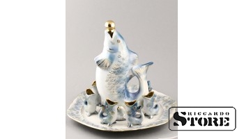Full set, Carafe with glasses, 6 pieces, porcelain, Riga, Riga porcelain factory, 1950s. Height of the carafe - 25 cm, glasses - 6.5 cm, diameter of the tray - 27 cm
