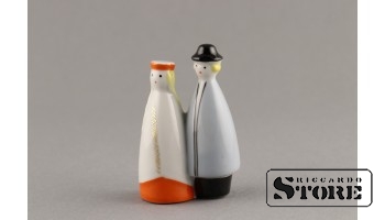 figūriņa Laima. Rīgas porcelāna fabrika, modelis - B. Karlini, 1960tie gadi, 7 cm