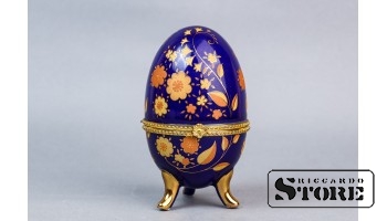 Шкатулка в виде пасхального яйца, фарфор