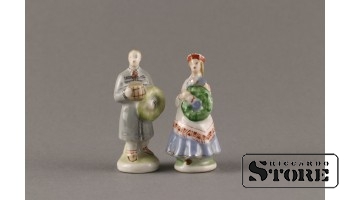 Cтатуэтка , Латышская мини парочка , фарфор,Рига, Рижская фарфоровая фабрика, 50-е годы , 6,5 см