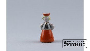 Статуэтка, Девочка  , фарфор, Рига , Рижская фарфоровая фабрика, 4 см